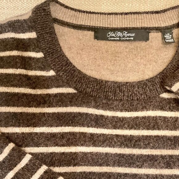 NWT MEN’S SAKS FIFTH AVENUE STRIPED CASHMERE PULLOVER - Picture 2 of 6